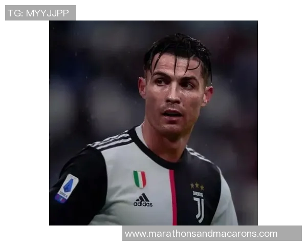 五位足球明星头像的精彩瞬间与背后的故事分享