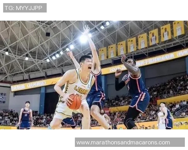 西安篮球队战术解析：如何提升球队竞争力与战术执行力