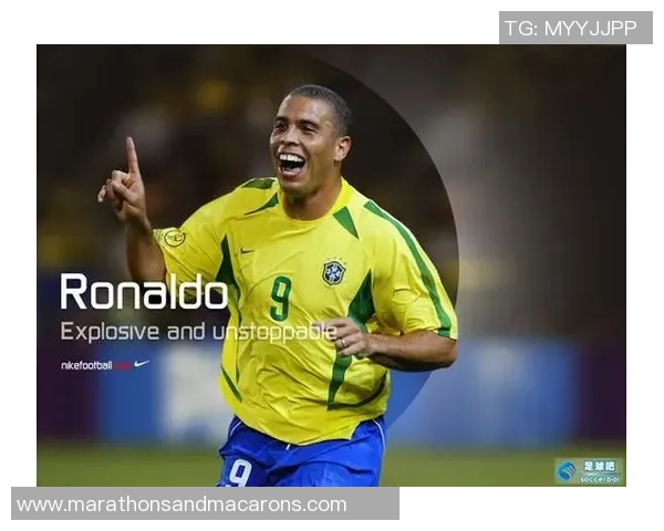 足球明星挂件设计独特可转动让你随时感受足球魅力与激情